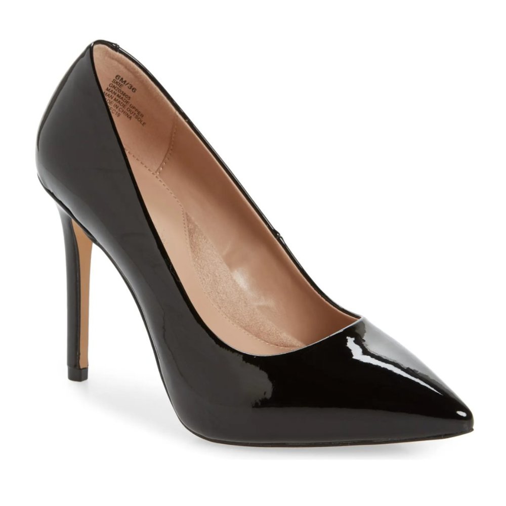 BCBG Pointed Toe Patent Leather Black Pumps 8.5